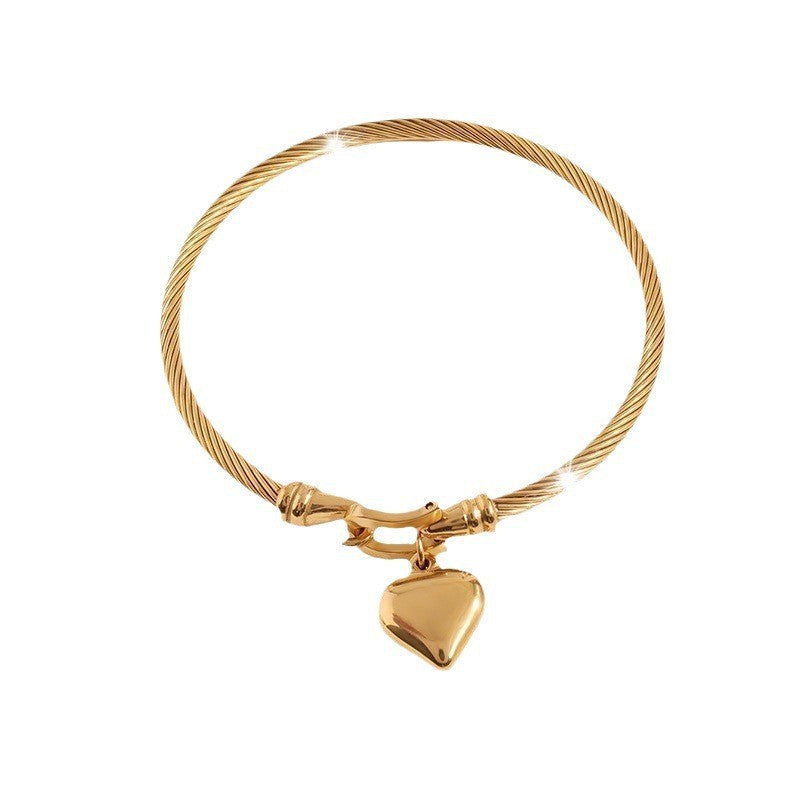 Pulsera de Acero Inoxidable con Diseño de Corazón
