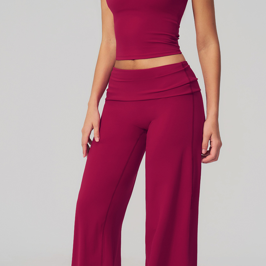 Conjunto de Yoga Espalda Nadadora con Pantalón Ancho
